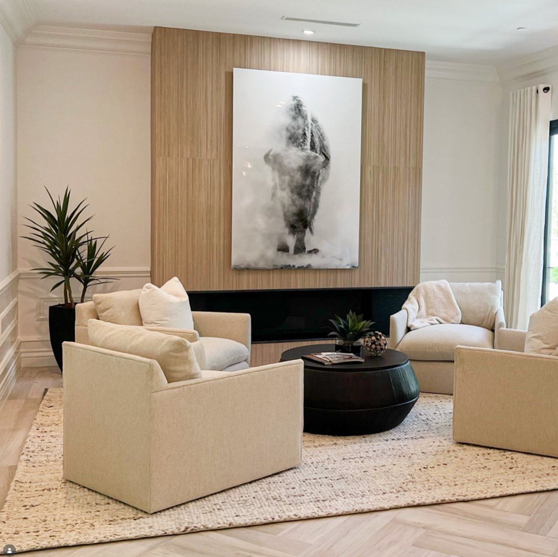 Elegant dining room interior